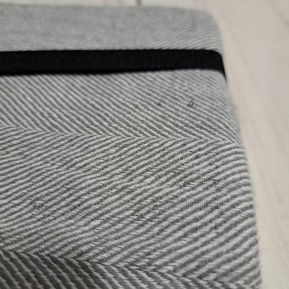 Fieldcrest Luxury Linen and Cotton Blend Napkin 4 Pack - Picture 4 of 9